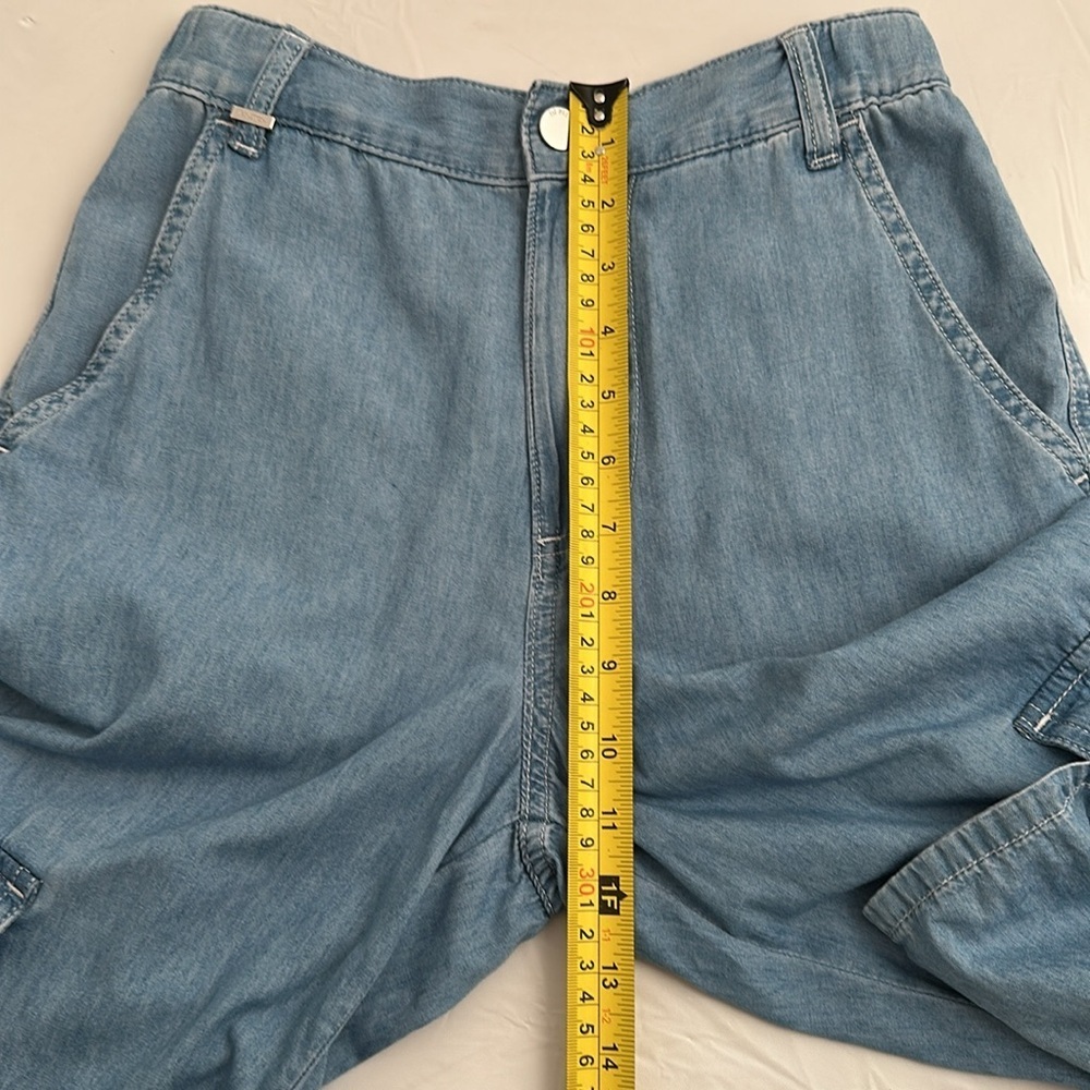 United Colors of Benetton light blue chambray high waisted cargo pants - Picture 9 of 15